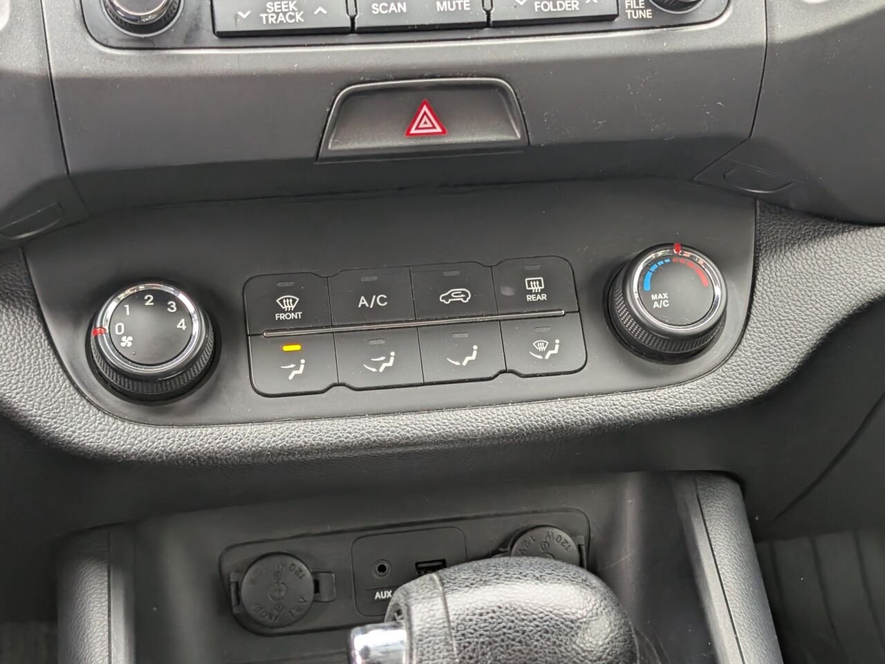 2013 Kia Sportage KNDPB3A29D7353649 Silver Sherbrooke - photo #10