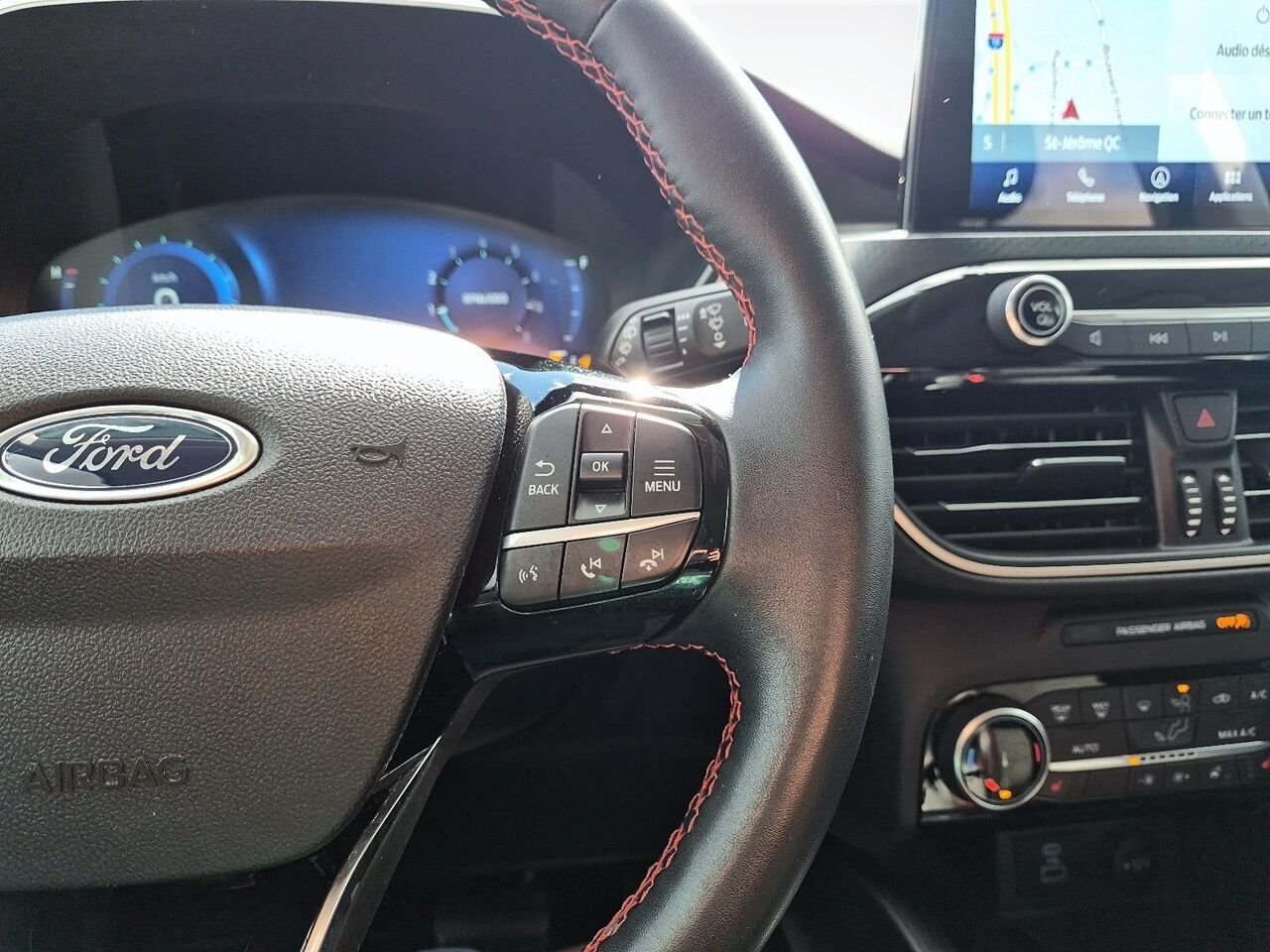 Ford Escape 26436B | SEL AWD ** ENS. STEALTH ** CO-PILOT 360 ** BAS KILO ** CARFAX CLEAN ** 2022 Bleu Saint-Jérôme - photo #11