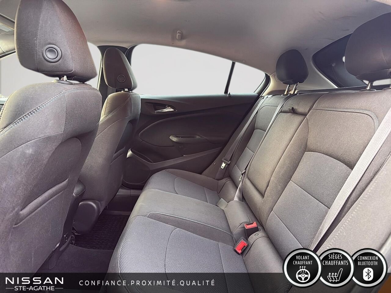 2017 Chevrolet Cruze LT TURBO À HAYON | BAS KILOMÉTRAGE | SIÈGES CHAUFFANTS | CAMÉRA DE RECUL Orange Saint-Jérôme - photo #8