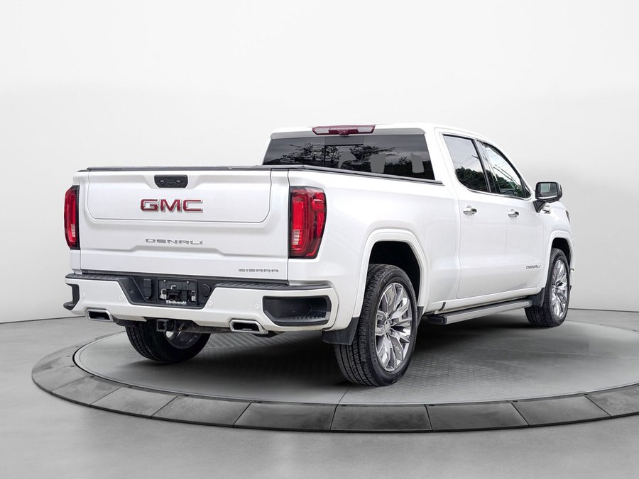 GMC SIERRA 1500 4WD CREW CAB PICKUP Denali Toit Ouvrant Affichage Tête Haute Diesel 2024 Blanc