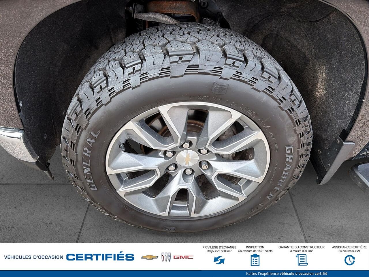 2021 CHEVROLET SILVERADO 1500 LT cabine multiplace 4RM 157 po Black Montmagny - photo #6