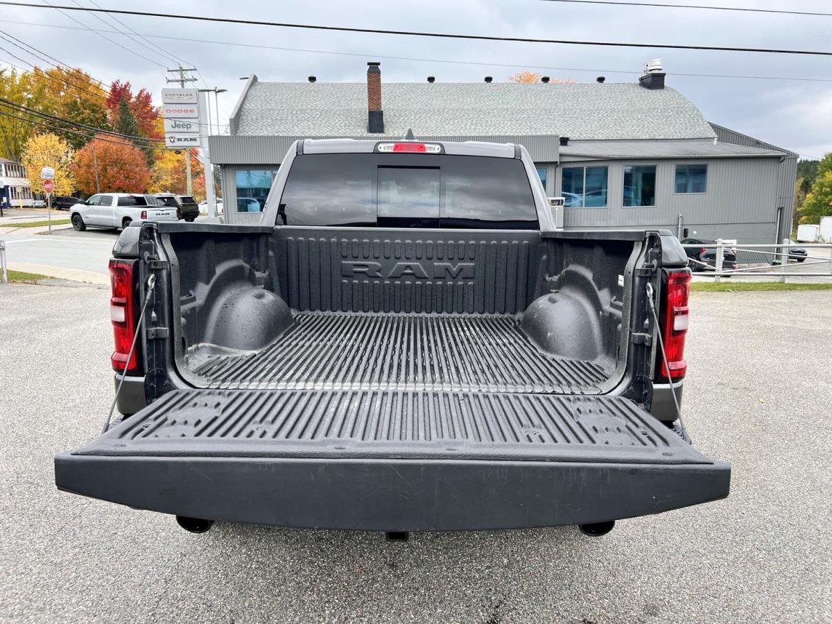 2025 RAM 1500 Grey Nantes - photo #6