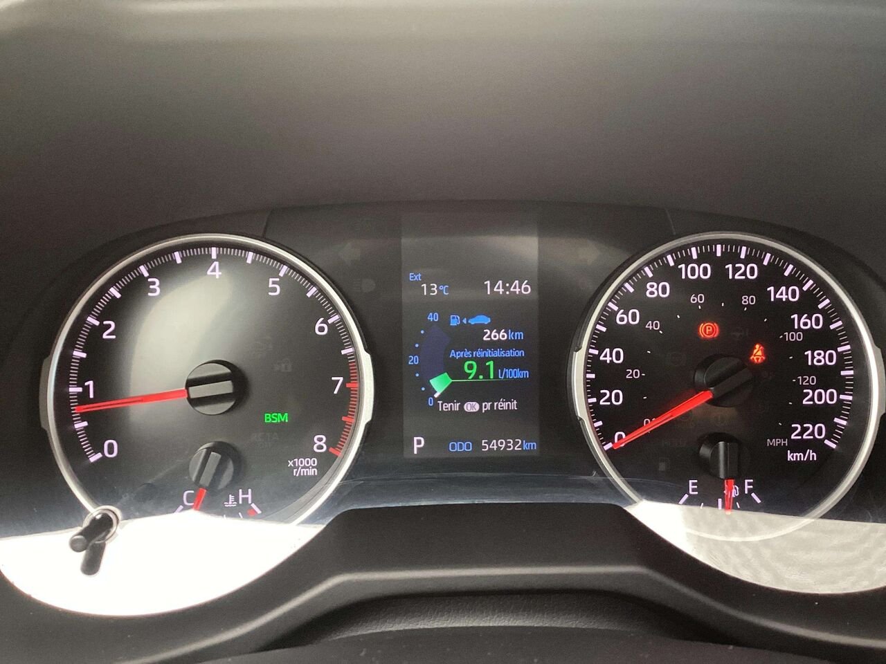 2020 Toyota RAV4 XLE TI Grey Gatineau - photo #8