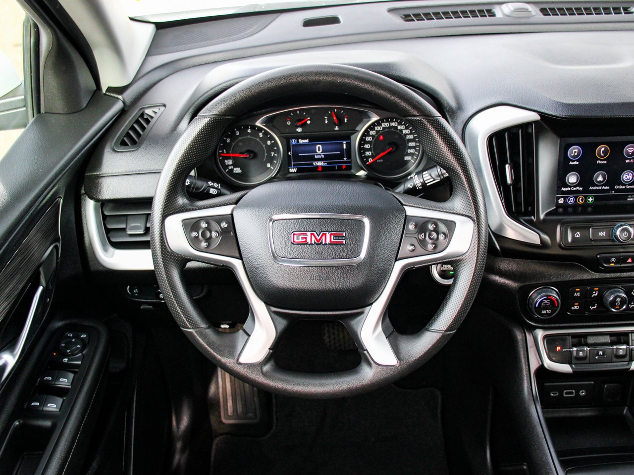 2024 GMC Terrain AWD 4dr SLE White Sherwood Park - photo #17