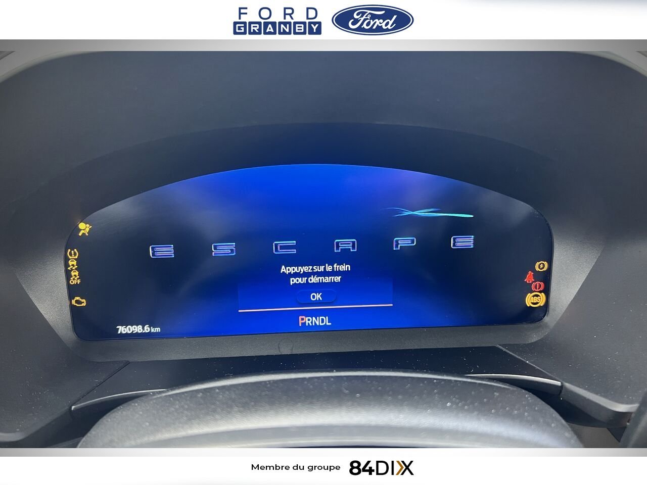 Ford Escape 2023 Gris Granby - photo #17