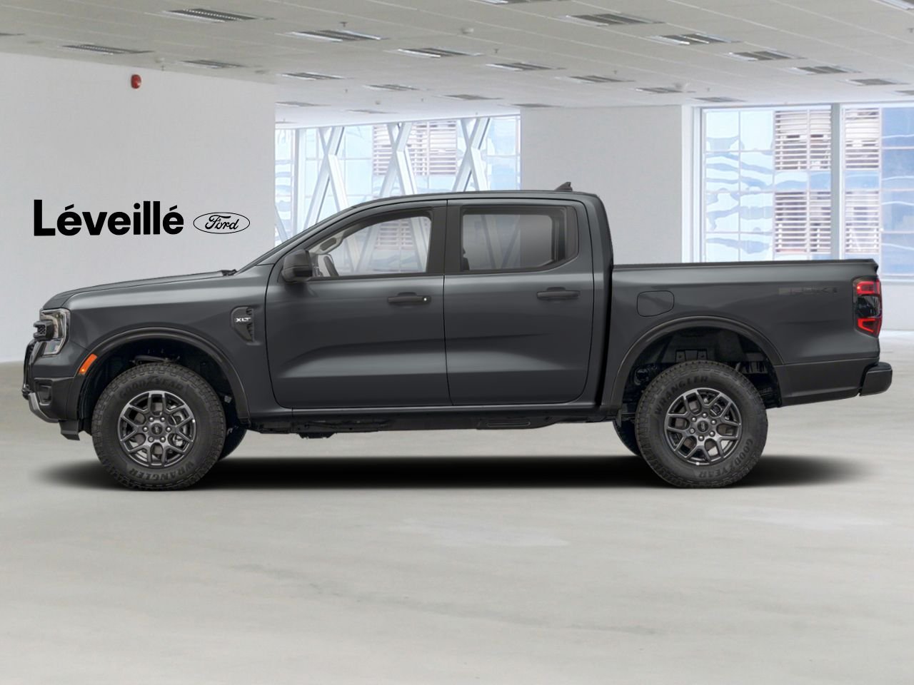 Ford Ranger 2F508 | XLT 2026 Gris carbonisé métallisé Saint-Jérôme - photo #1