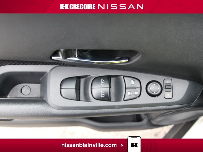 2024 Nissan Kicks White Saint-Eustache - photo #20
