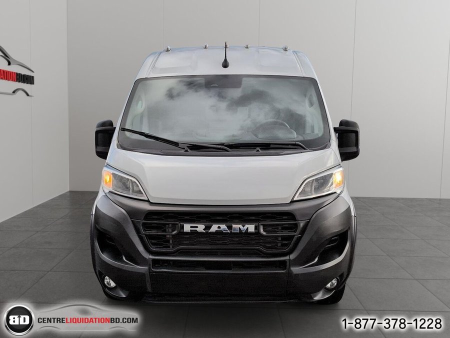 2025 Ram ProMaster fourgonnette utilitaire 2500 Tradesman toit élevé 136 po avec siège passager White