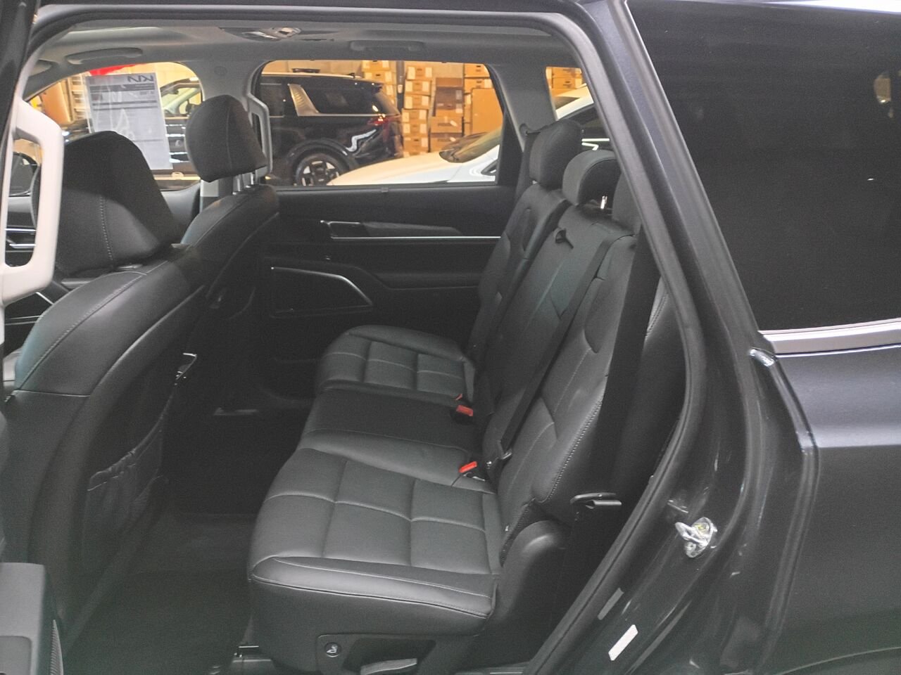 2022 Kia Telluride Grey Blainville - photo #17