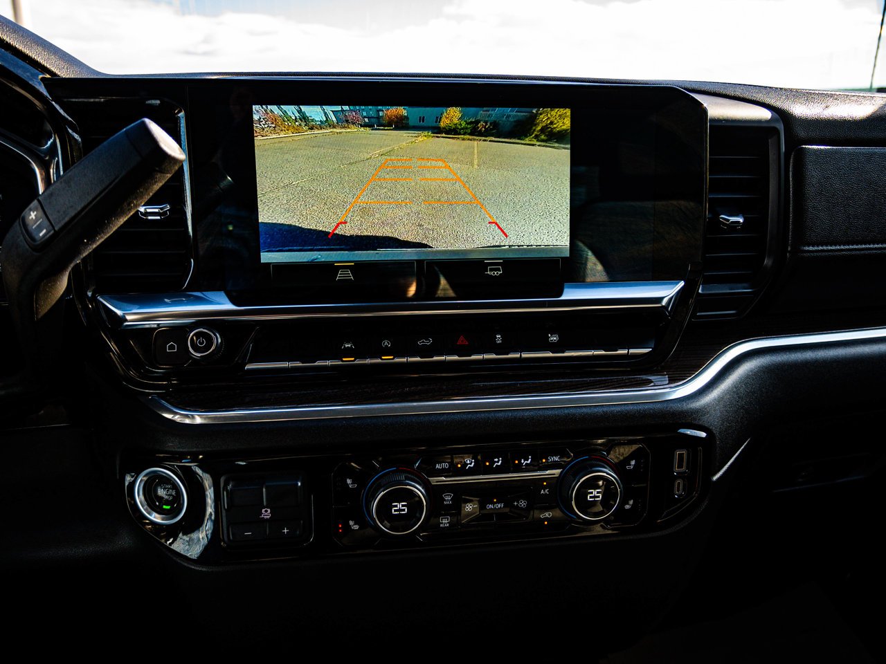 2025 Chevrolet Silverado 1500 4WD Crew Cab 147 LT Grey Sherwood Park - photo #27