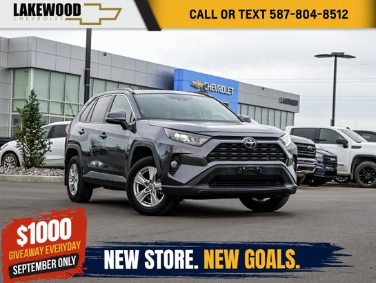 2021 Toyota RAV4 XLE AWD 2.5L | Power Sunroof Grey