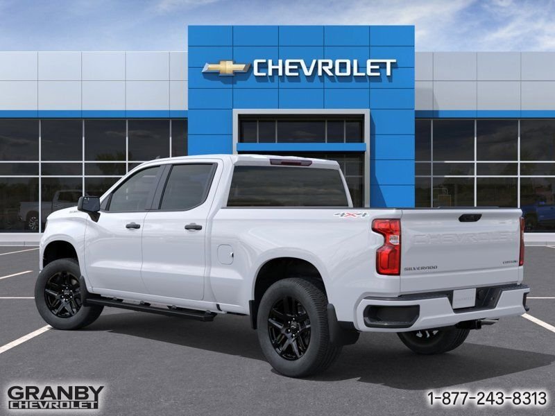 CHEVROLET Silverado 1500 K1500 SILVERADO CREW CAB CUSTOM STD/BOX (1CX) | 26-0772 2026 BLANC SOMMET Granby - photo #2