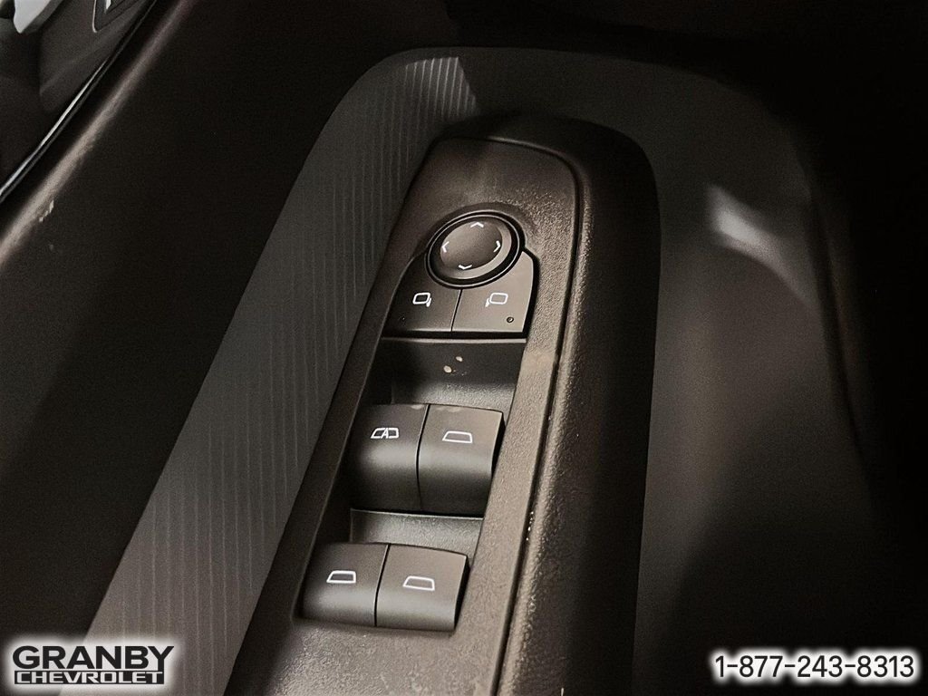 Chevrolet Bolt Traction avant 4 portes LT | E27-0157 2027 NOIR MOSAIQUE METALLISE Granby - photo #13
