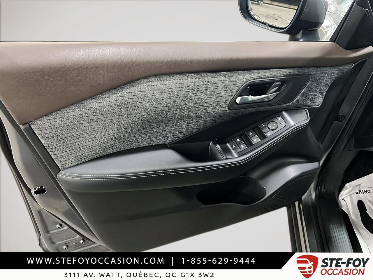 2023 Nissan Rogue Grey Québec - photo #10