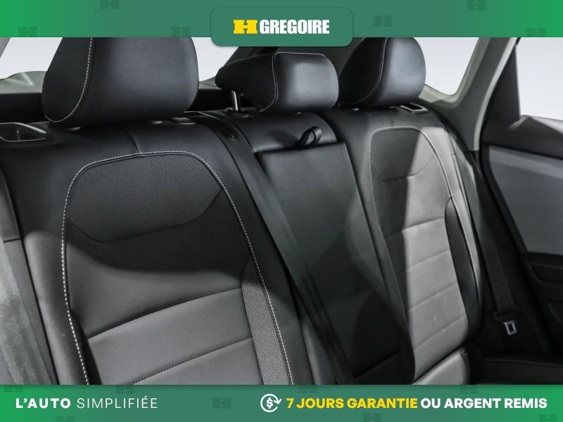 Volkswagen Taos 820963 | Comfortline AUTO AC MAGS TOIT CAM RECULE BLUETOOTH 2024 Argent Laval - photo #24