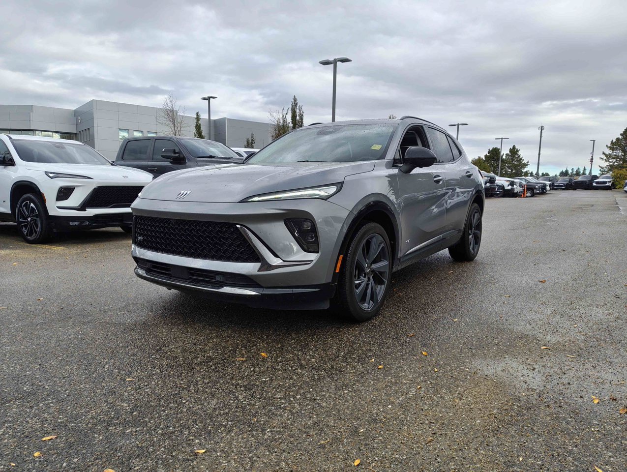 2025 Buick Envision AWD 4dr Sport Touring Grey Sherwood Park - photo #3