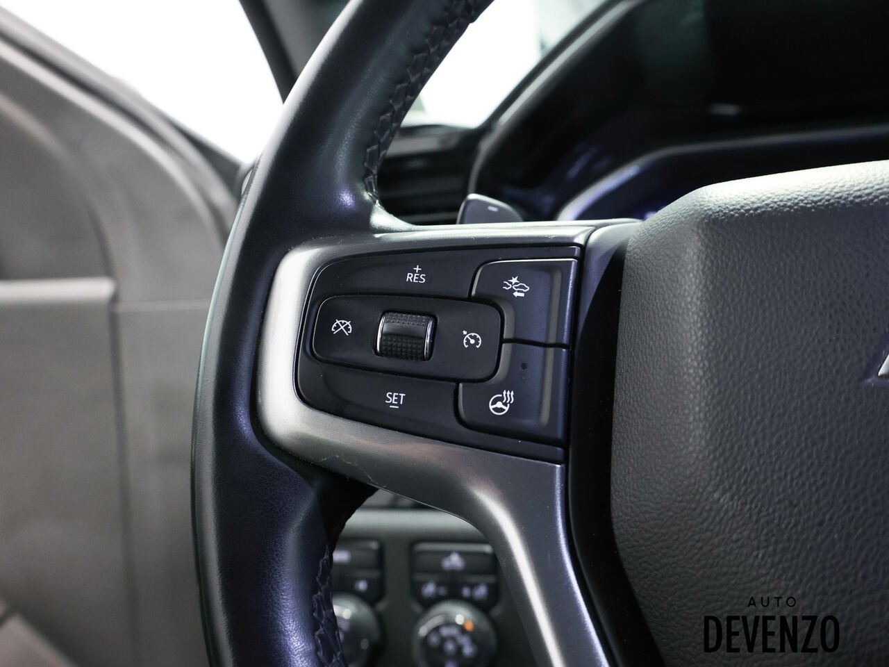 2024 Chevrolet Silverado 1500 White Saint-Eustache - photo #15