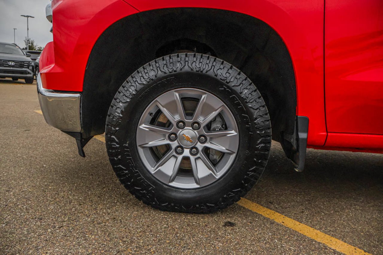 2026 Chevrolet Silverado 1500 4WD Crew Cab 147 LT Red Sherwood Park - photo #12