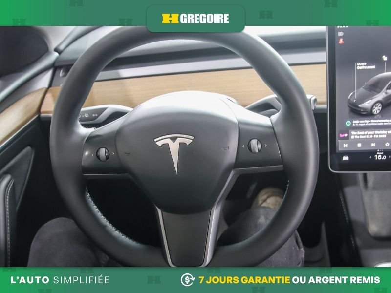 2024 Tesla Model Y Grey Blainville - photo #16