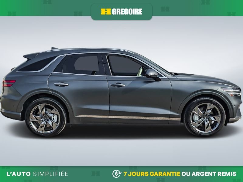 2023 Genesis GV70 Grey Blainville - photo #10