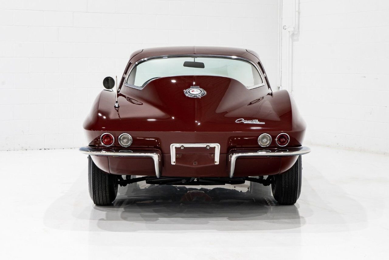 Chevrolet Corvette Fuelie Matching# HG Suffix 327/375HP **PRICE IN USD** 1965 Rouge Montréal - photo #1