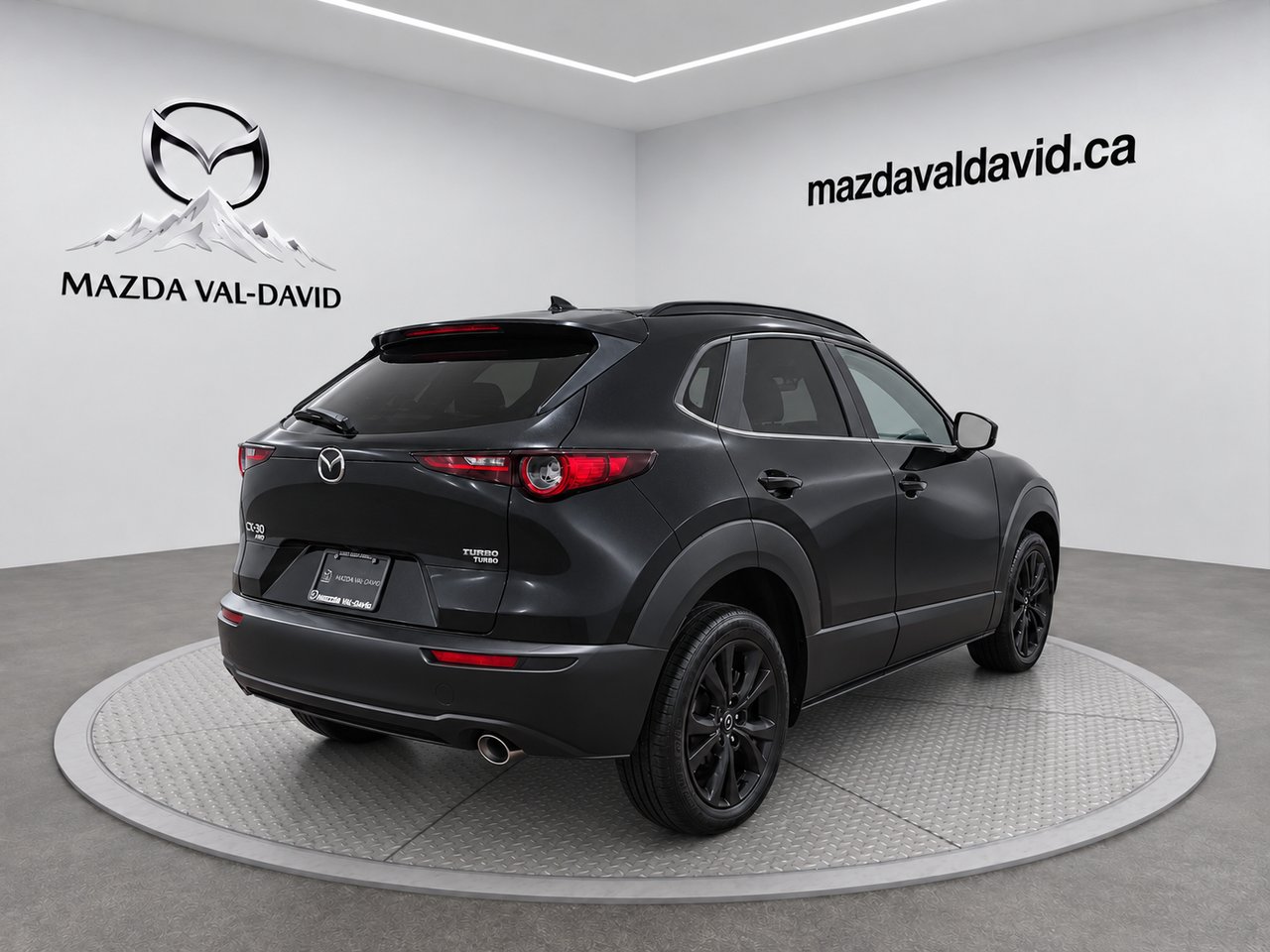 Mazda CX-30 GT 2026 Noir de jais mica Val-David - photo #5