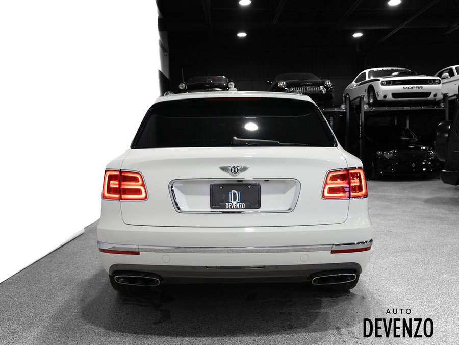 2017 Bentley Bentayga 2017 White