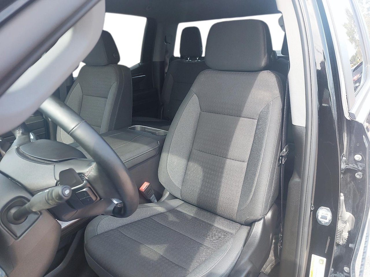 Chevrolet Silverado 1500 LT Trail Boss 2024 Noir Baie-Comeau - photo #8