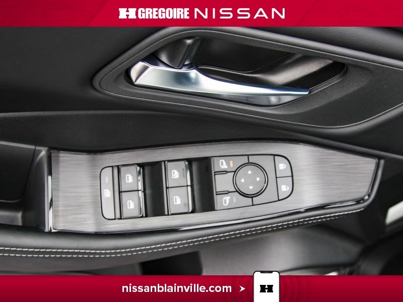 Nissan Rogue 2024 Blanc Blainville - photo #12