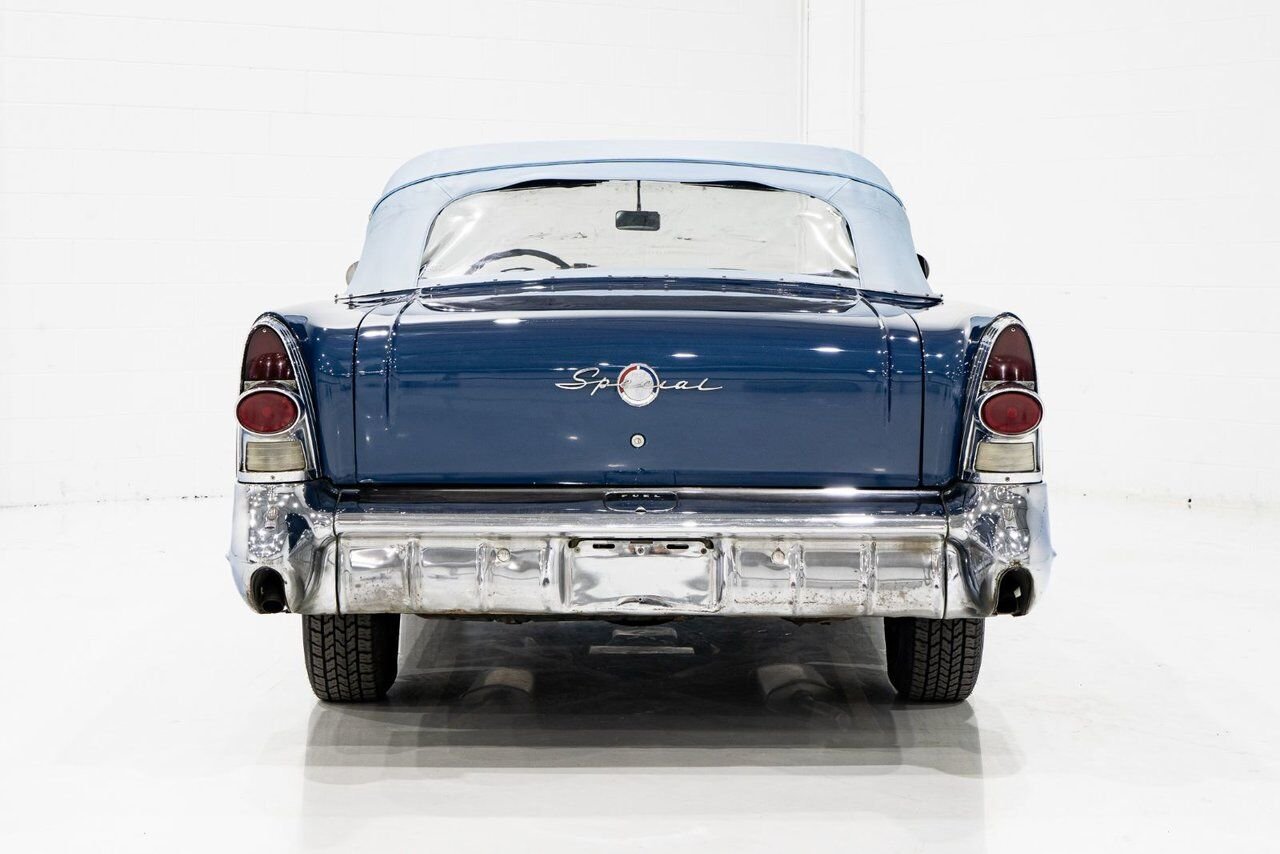 Buick Special 364/300HP NailHead 1 of only 2,056 1957 Bleu Montréal - photo #48