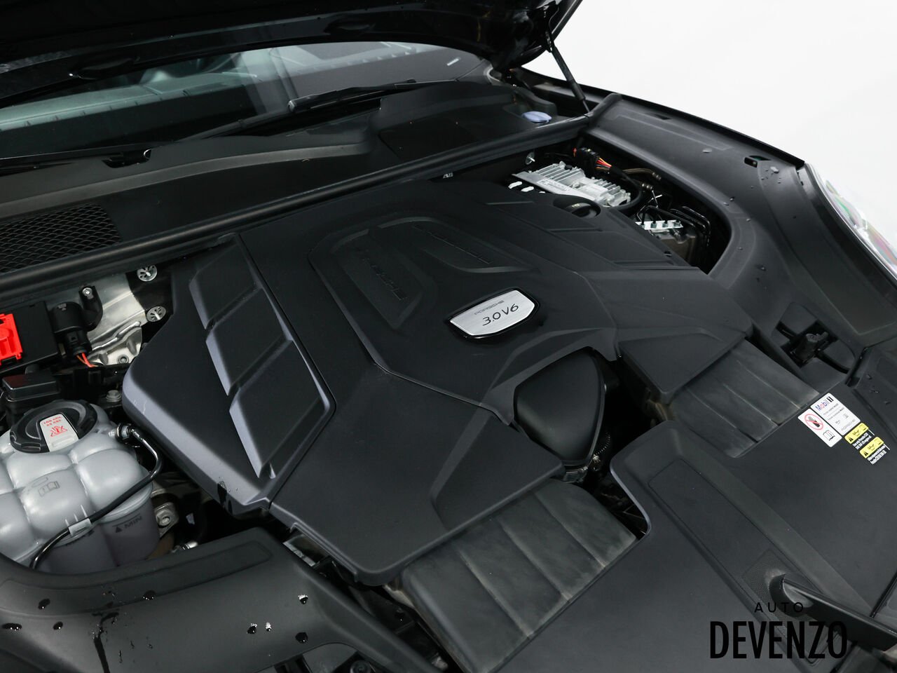 2023 Porsche Cayenne Black Saint-Eustache - photo #19