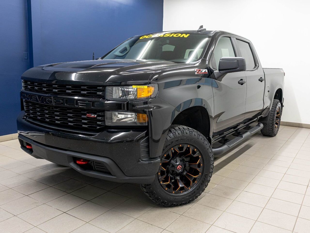 Chevrolet Silverado 1500 CUSTOM TRAIL BOSS CREW 4X4 V8 *CARPLAY* WIFI USB 2021 Noir Saint-Jérôme - photo #0