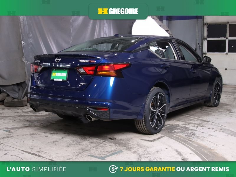 2024 Nissan Altima Blue Saint-Eustache - photo #7