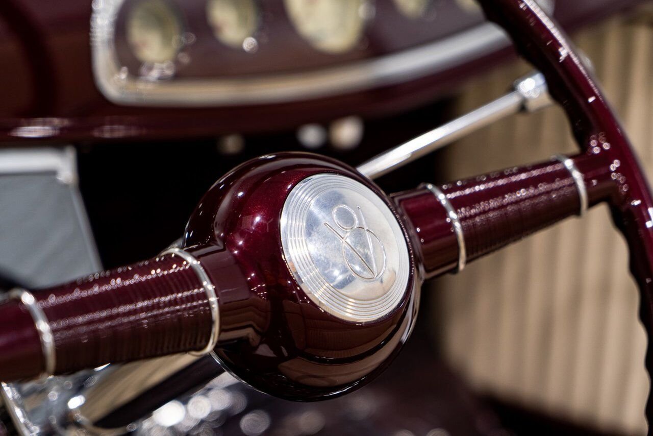 Ford Highboy Lobeck creation spectacular presentation **PRICE IN USD** 1932 Rouge Montréal - photo #11