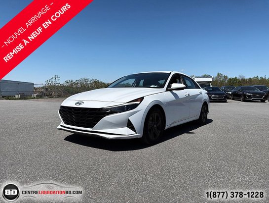 2023 Hyundai Elantra Preferred White