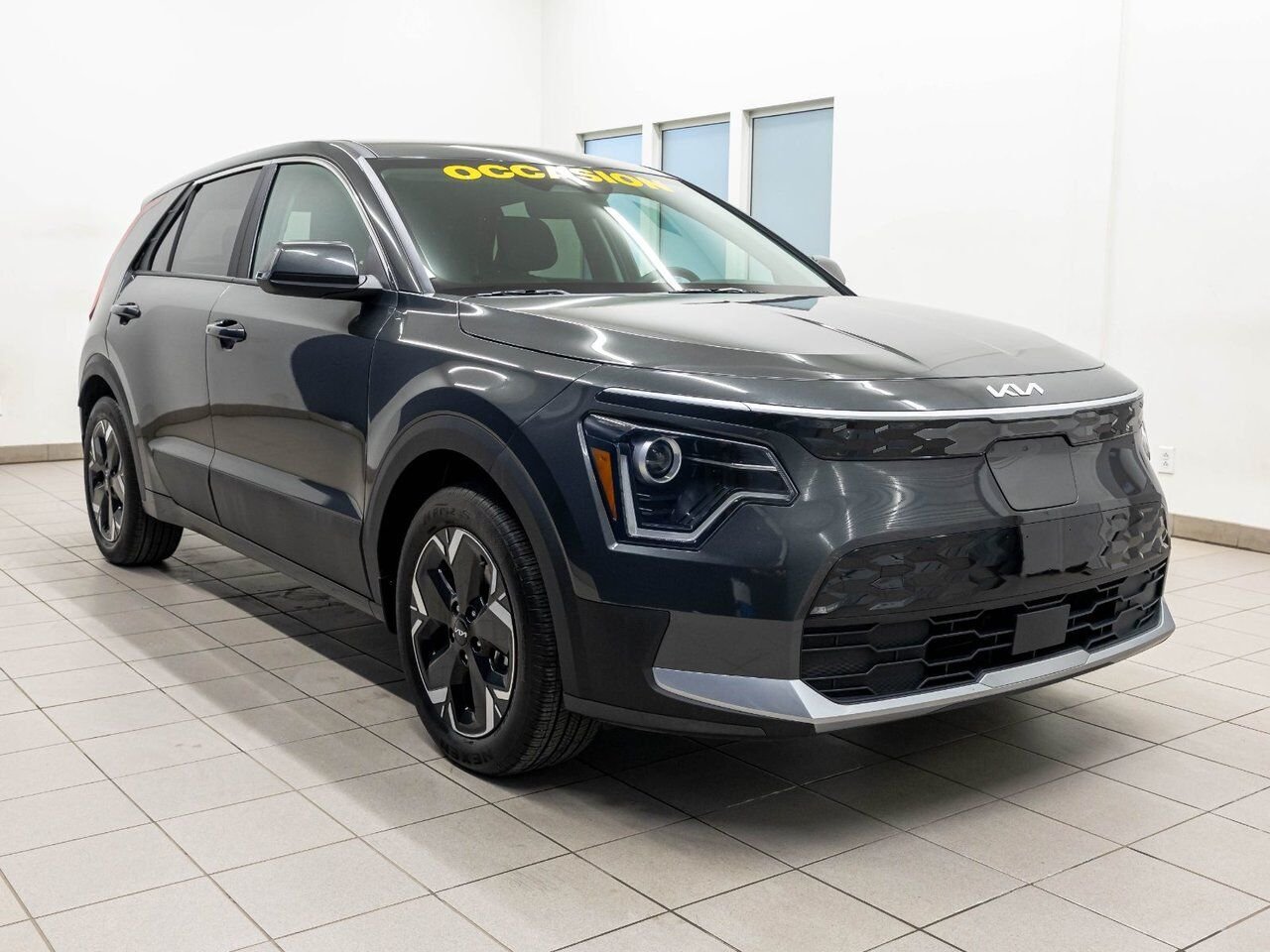 Kia Niro EV WIND *NAV* SIÈGES CHAUFF REG ADAPT ALERTES *BAS KM 2026 Gris Saint-Jérôme - photo #9