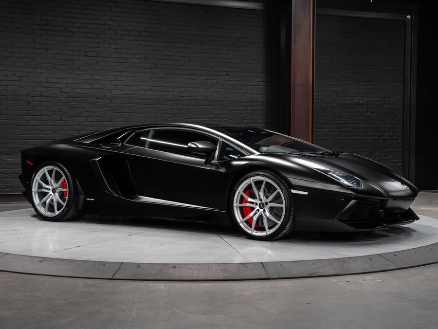 2017 Lamborghini Aventador 2017