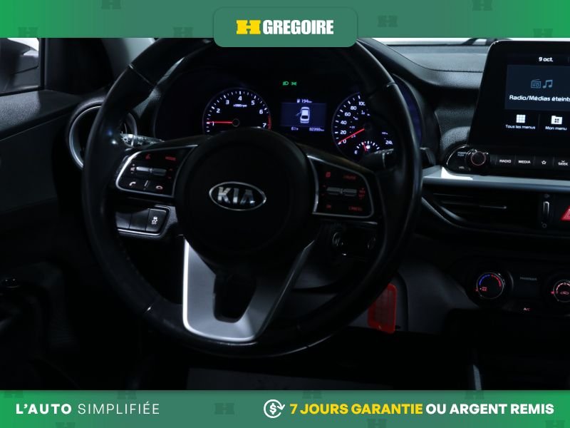2021 Kia Forte White Laval - photo #17