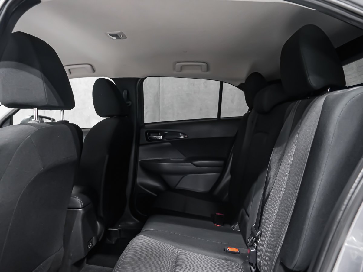 Mitsubishi Eclipse Cross SE 2024 Gris Montréal - photo #12