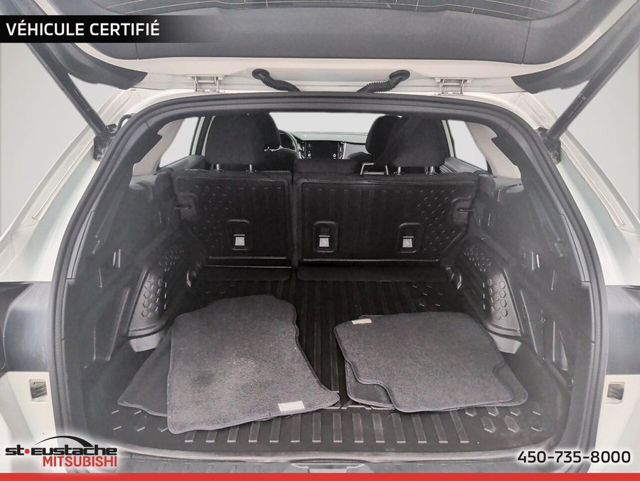Subaru Outback Tourisme awd-toit ouvrant-sieges chauffant-systeme eyesight-carplay/android auto 2023 Blanc
