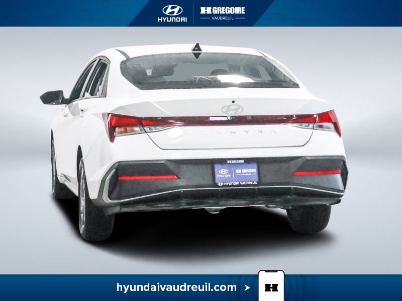 Hyundai Elantra YR830 | Preferred IVT 2025 Blanc Laval - photo #7