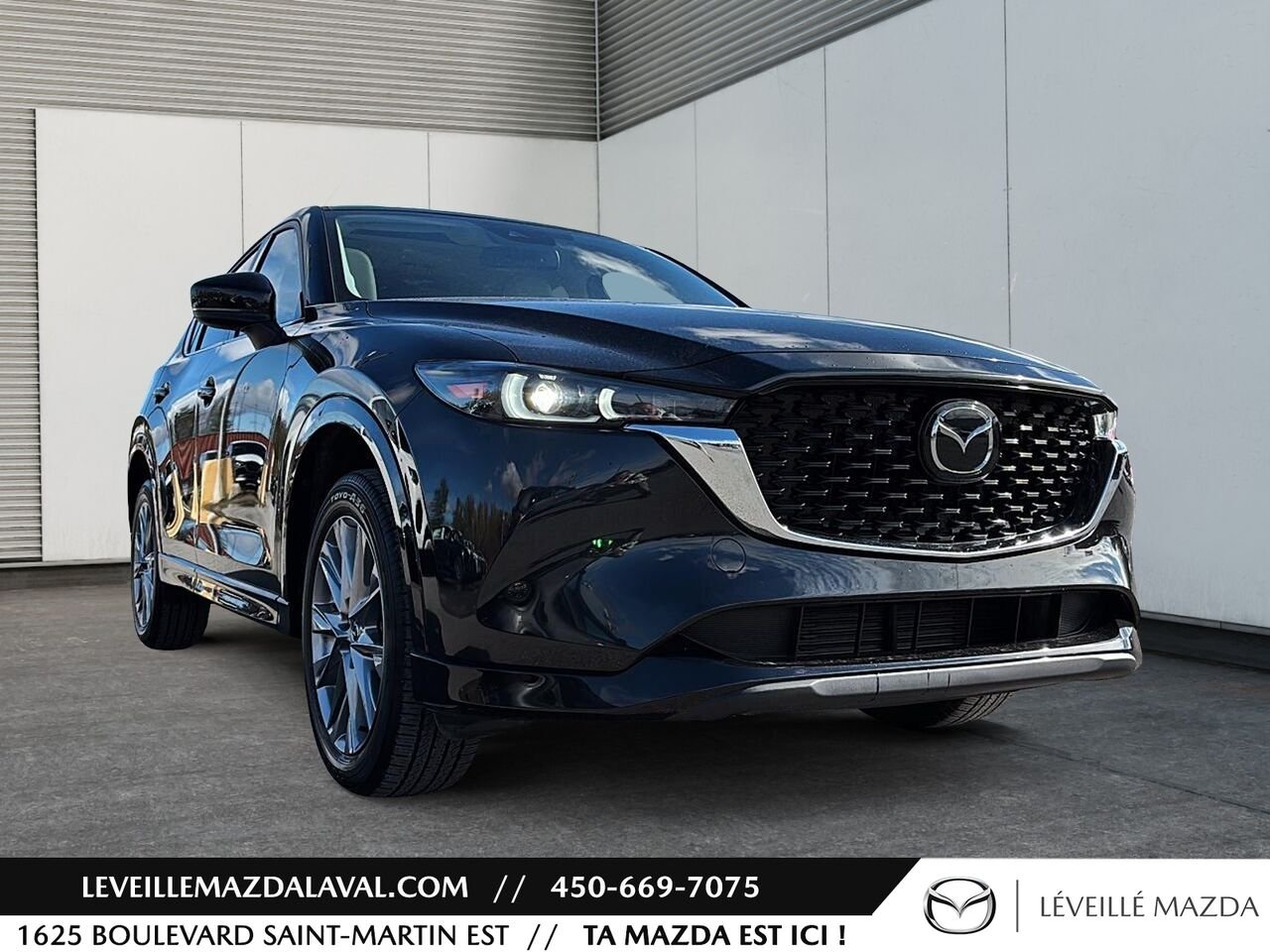 2024 Mazda CX-5 GT TI Black Laval - photo #2