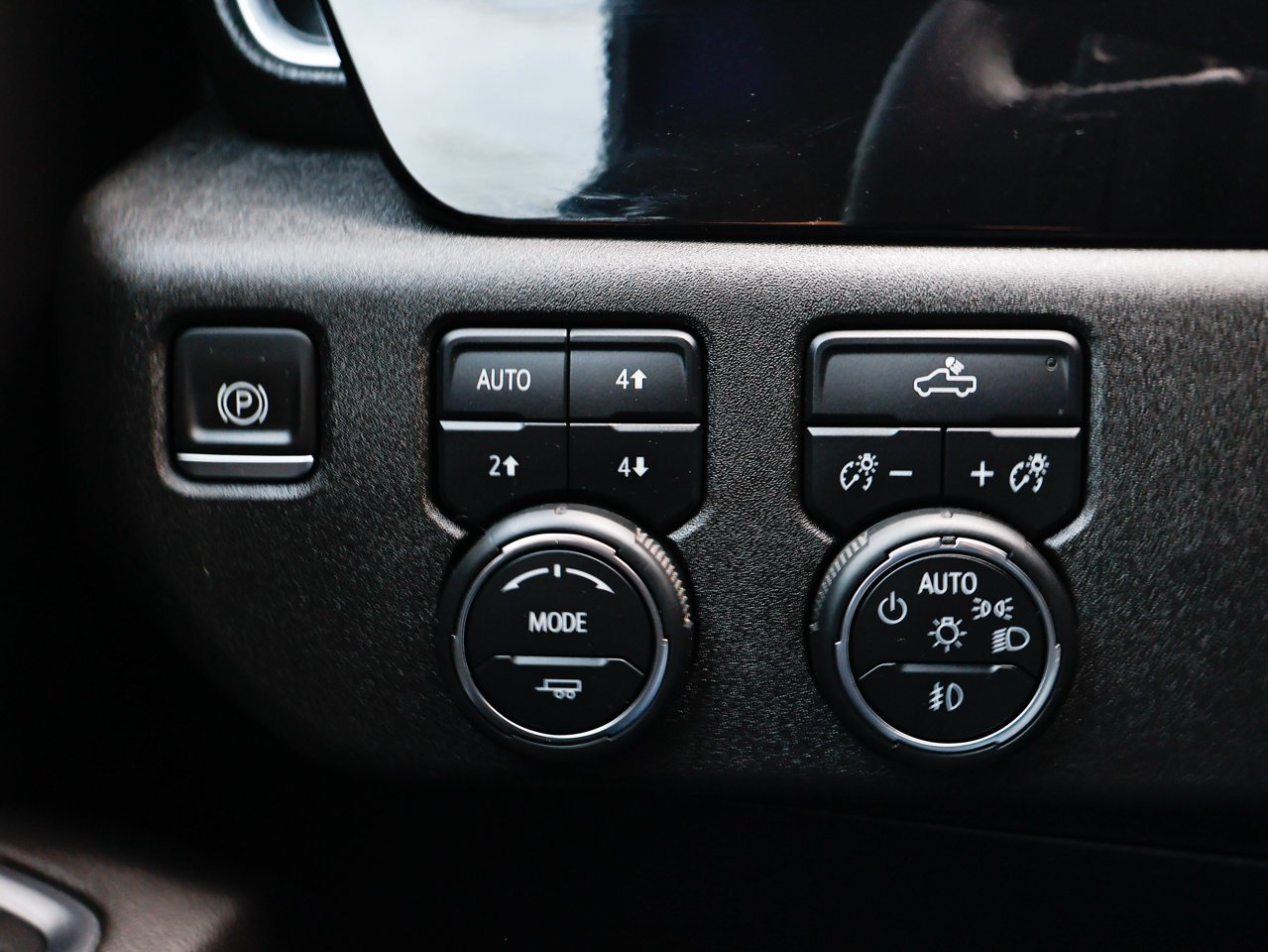2022 Chevrolet Silverado 1500 4WD Crew Cab 147 RST Black Sherwood Park - photo #18