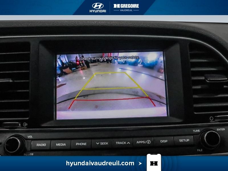 2018 Hyundai Elantra White Blainville - photo #25