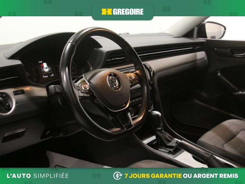 Volkswagen Passat 822169 | Comfortline AUTO AC MAGS GR ELECT CAM RECUL BLEUTO 2020 Noir Laval - photo #11