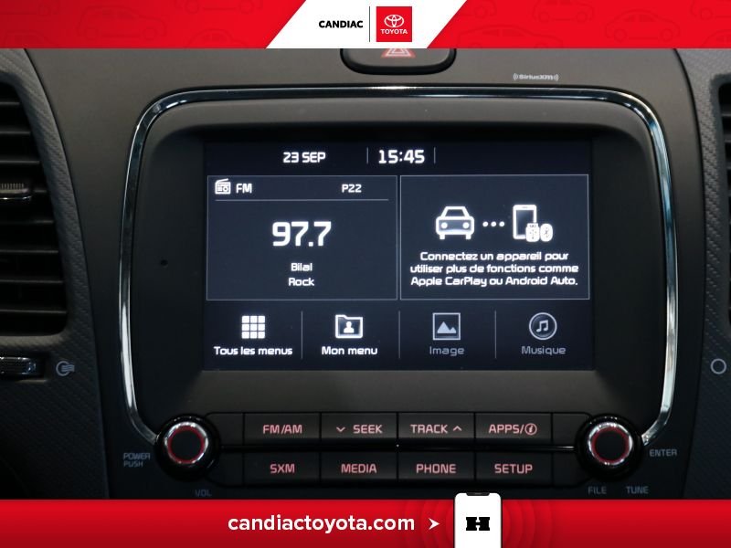 2017 Kia Forte White Blainville - photo #18