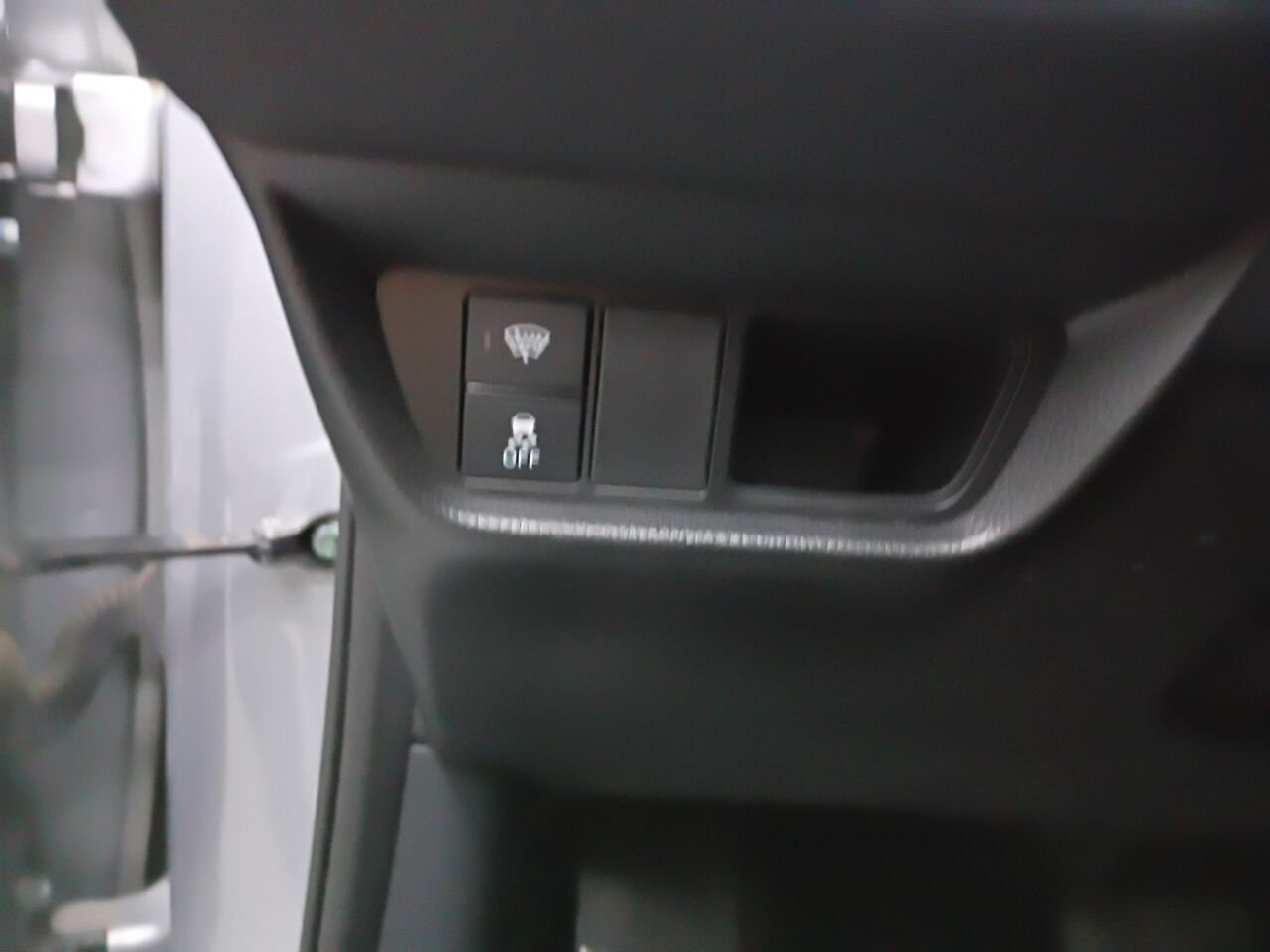 2025 Honda HR-V Silver Blainville - photo #19