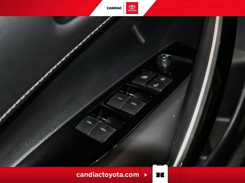 2025 Toyota Corolla Orange Saint-Eustache - photo #17