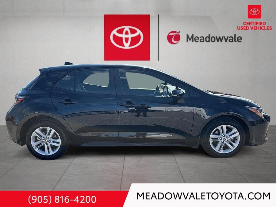 2022 Toyota Corolla Hatchback CVT Black