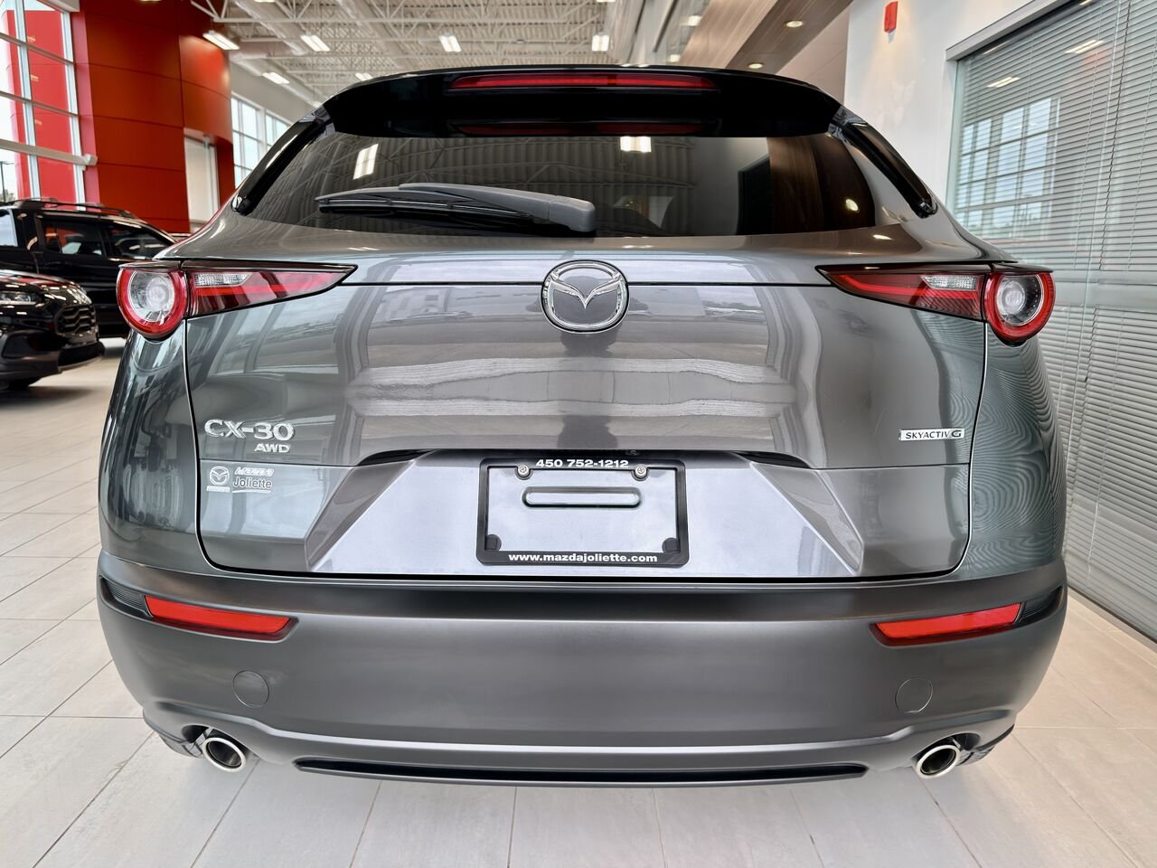 2024 Mazda CX-30 Grey Notre-Dame-des-Prairies - photo #9